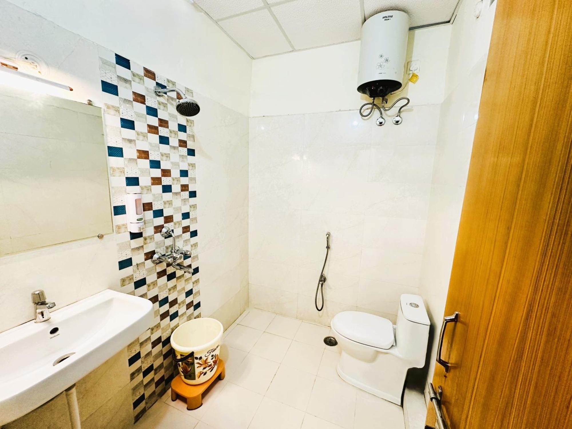 Zoomstay - 3Bhk Apartments فاراناسي المظهر الخارجي الصورة