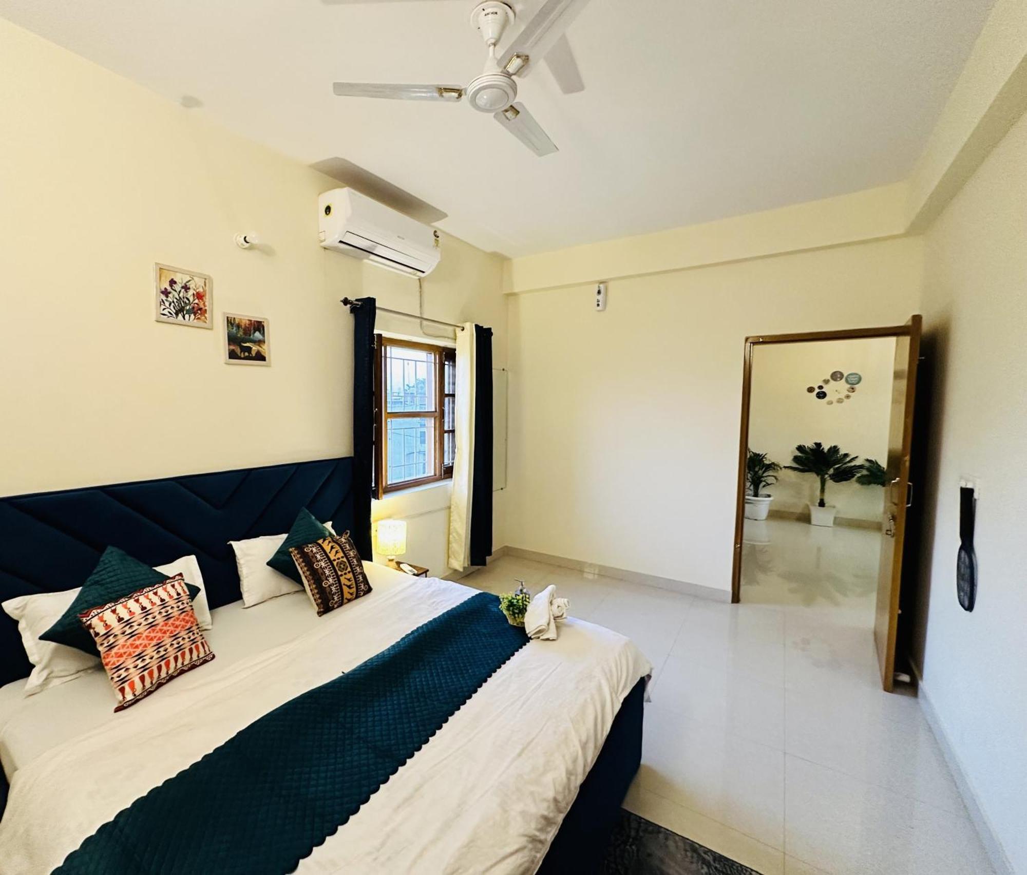Zoomstay - 3Bhk Apartments فاراناسي المظهر الخارجي الصورة